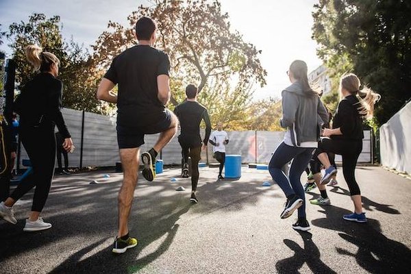 Quels sont les sports à pratiquer dans un camping du sud de la France près de Calvi ?