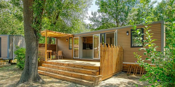 Où trouver les plus belles cabanes dans les arbres en Gironde ?